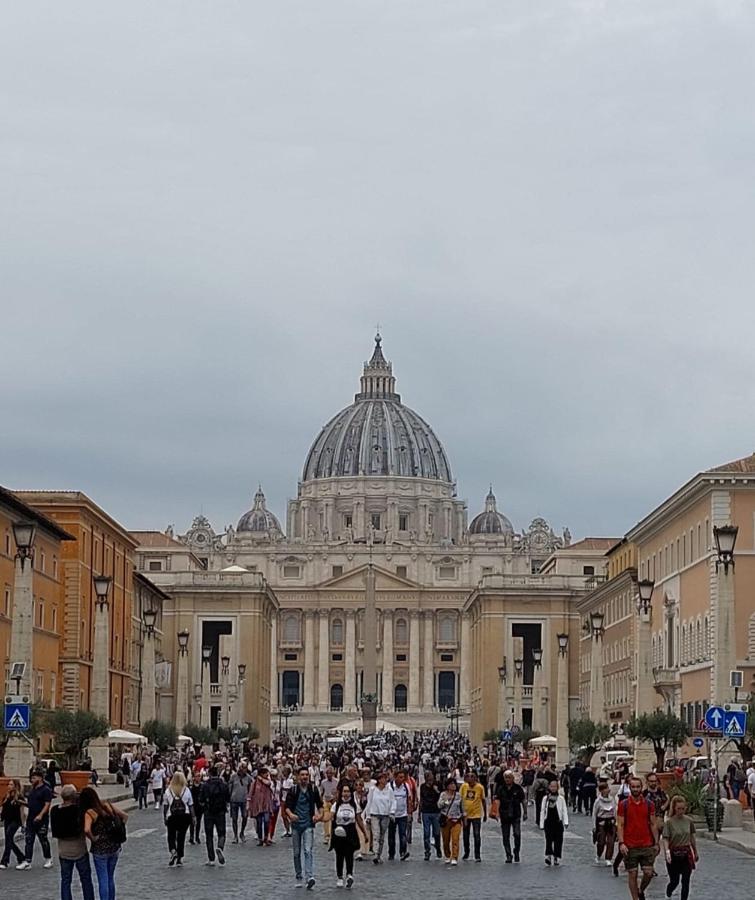 Апартаменти Pantofola Del Papa Luxury At Vatican Рим Екстер'єр фото